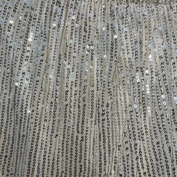 Mesh one shoulder sequins wrap dress - Picture 4 of 10